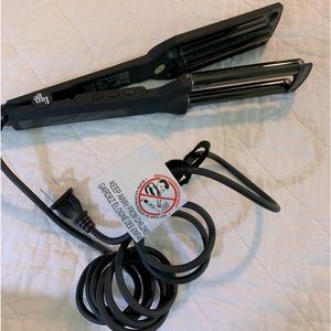 L'ANGE HAIR Le Waver 3-Barrel Titanium Hair Waving Iron Hair Crimper